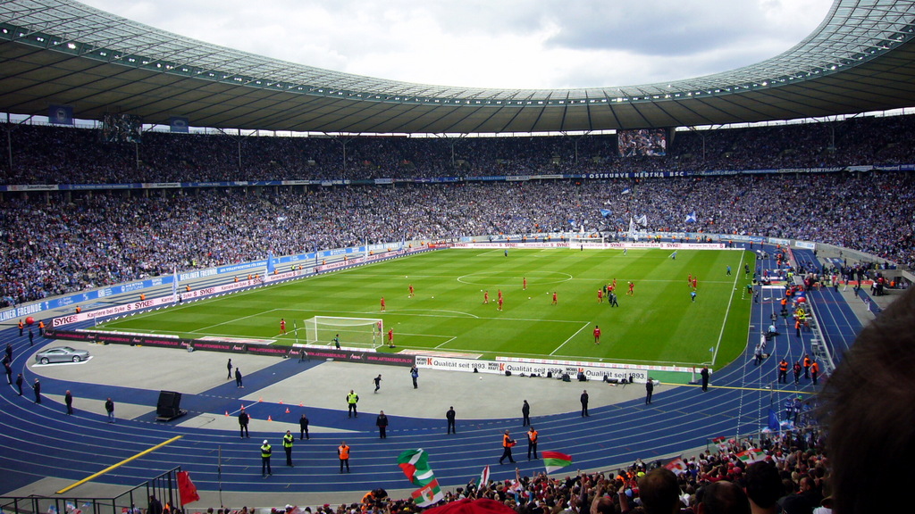 Berlin - Olympiastadion. Hertha BSC - FCA, für beide Mannschaften war es der Aufstieg in die 1-Liga