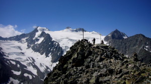 Gipfelblick Großer Trögler mit Zurckerhütl und Wilder Pfaff