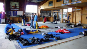 Vorbereitung im Hangar