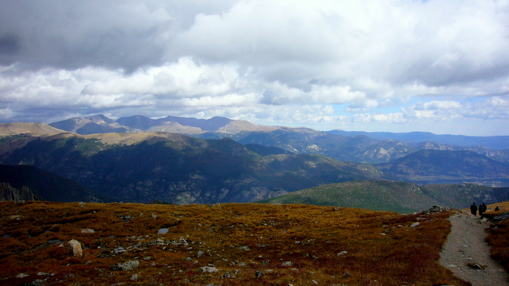 Blick auf den Rocky Mountain NP vom ca. 3800m hohen Flattop Mountain